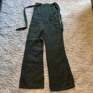 Young, Fabulous and Broke carols Jumpsuit militar green size S strapless, V back